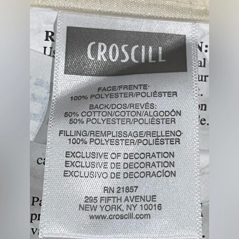 Croscill Home LLC Polyester Queen DIAMOND DESIGN BED- SPREAD White Label QUEEN